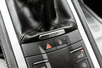 2017 Porsche 718 Cayman Base