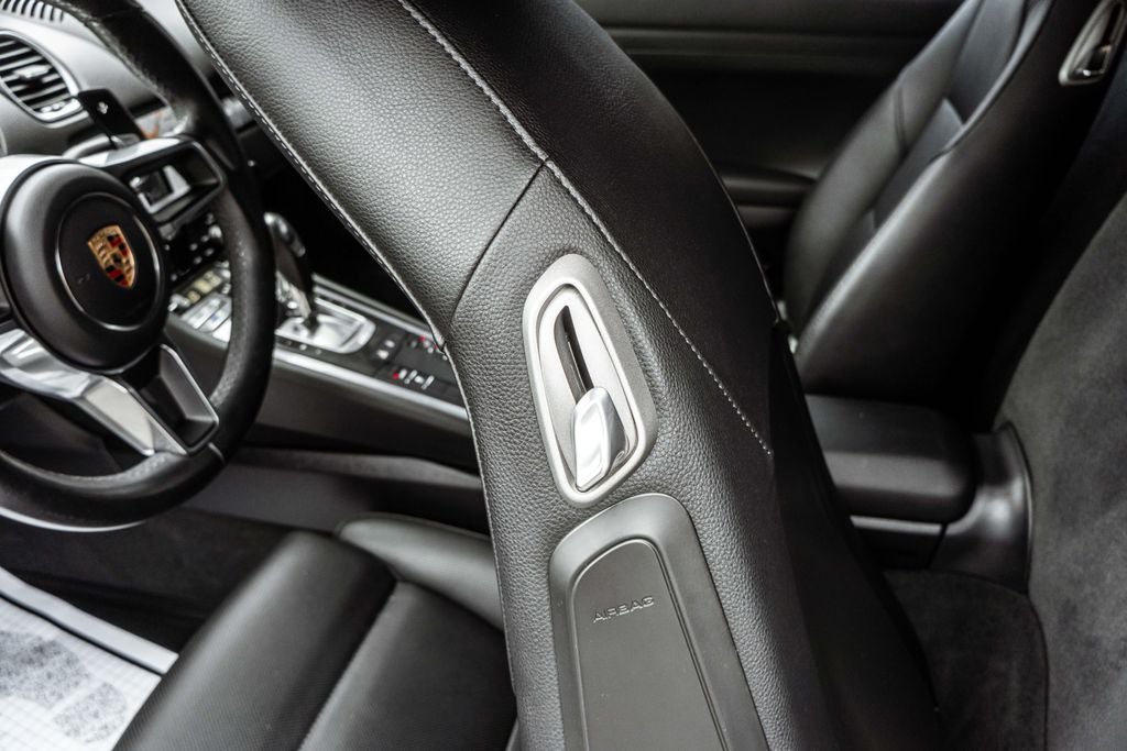 2018 Porsche 718 Cayman Base