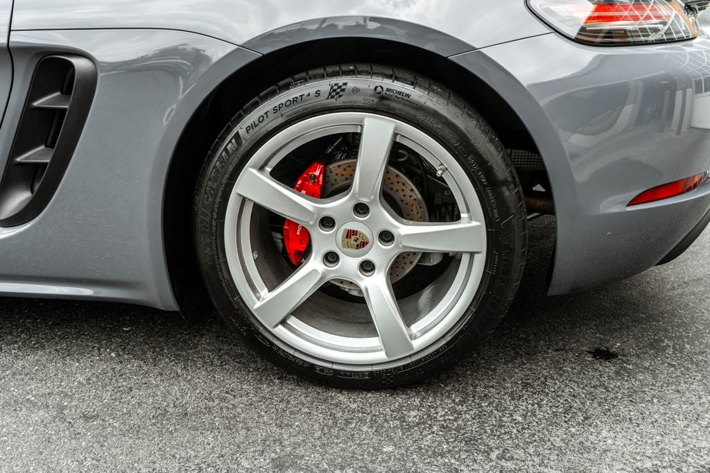 2018 Porsche 718 Cayman Base