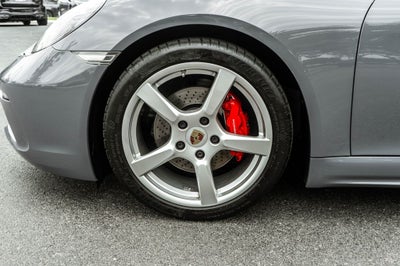 2018 Porsche 718 Cayman Base