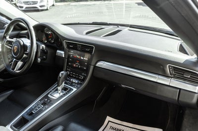2018 Porsche 911 Carrera