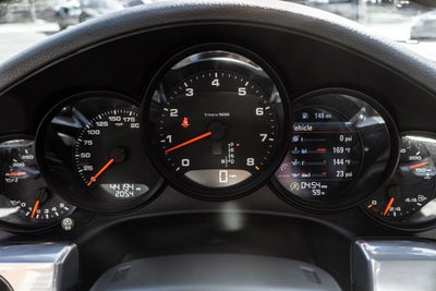 2018 Porsche 911 Carrera