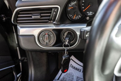 2018 Porsche 911 Carrera