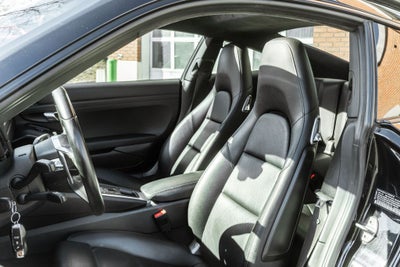 2018 Porsche 911 Carrera