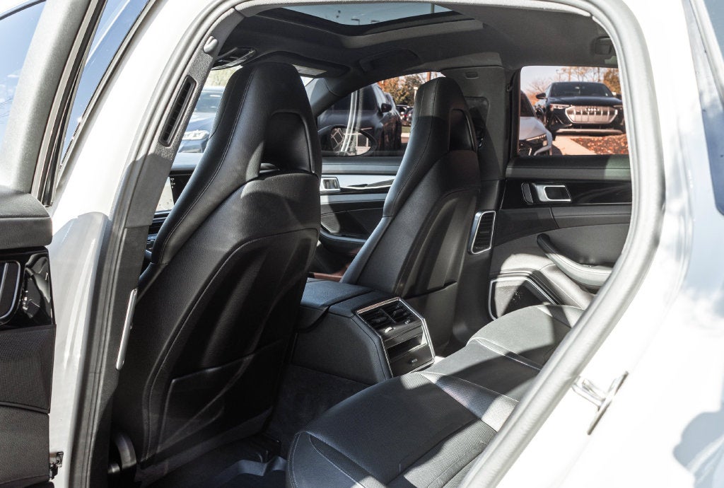 2023 Porsche Panamera 4S