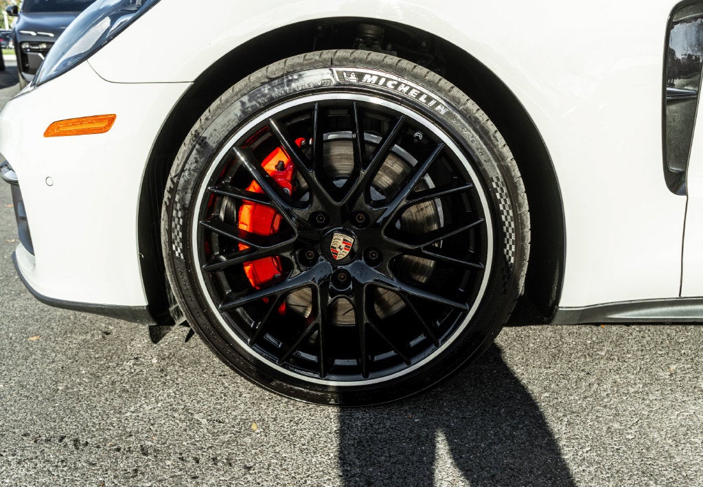 2023 Porsche Panamera 4S
