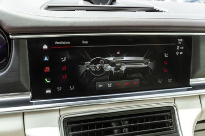 2023 Porsche Panamera 4 Platinum Edition