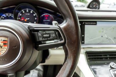 2023 Porsche Panamera 4 Platinum Edition