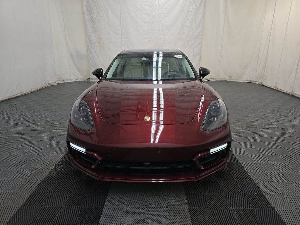 2023 Porsche Panamera 4 Platinum Edition