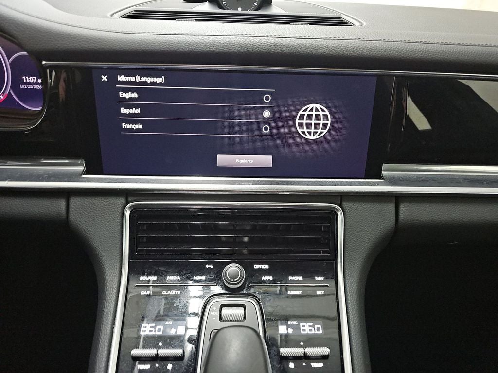 2023 Porsche Panamera 4