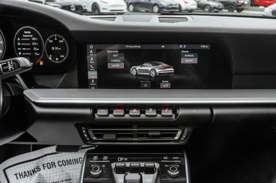 2020 Porsche 911 Carrera