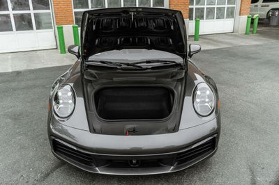 2020 Porsche 911 Carrera
