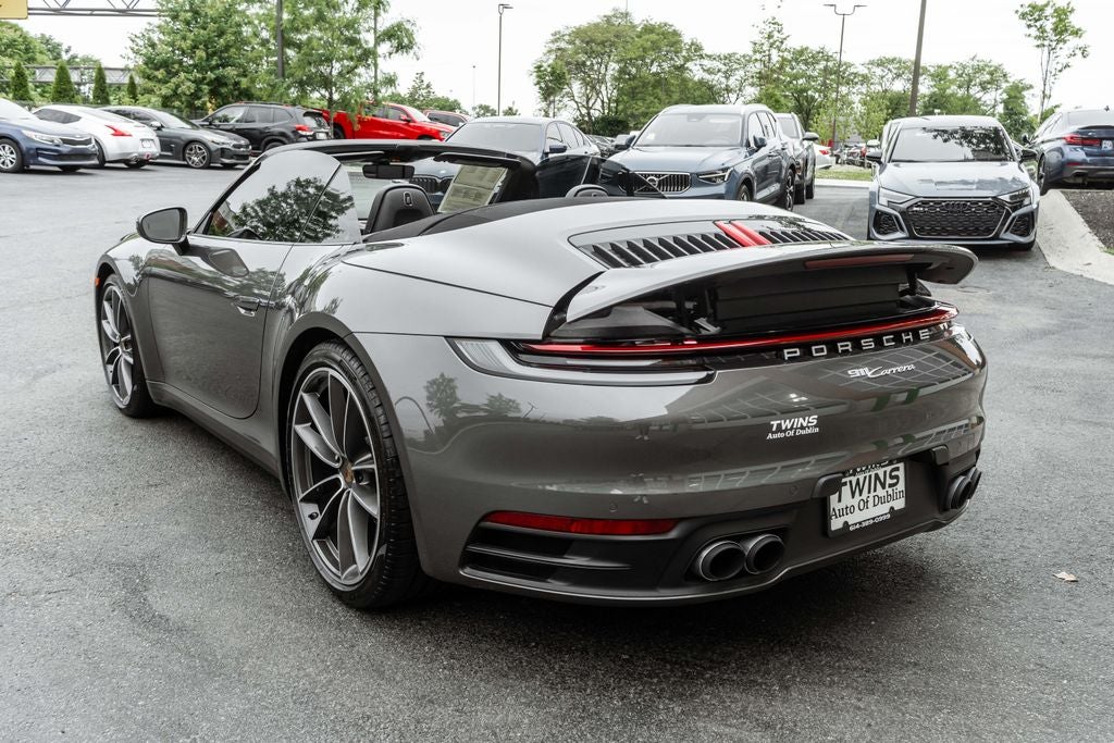 2020 Porsche 911 Carrera