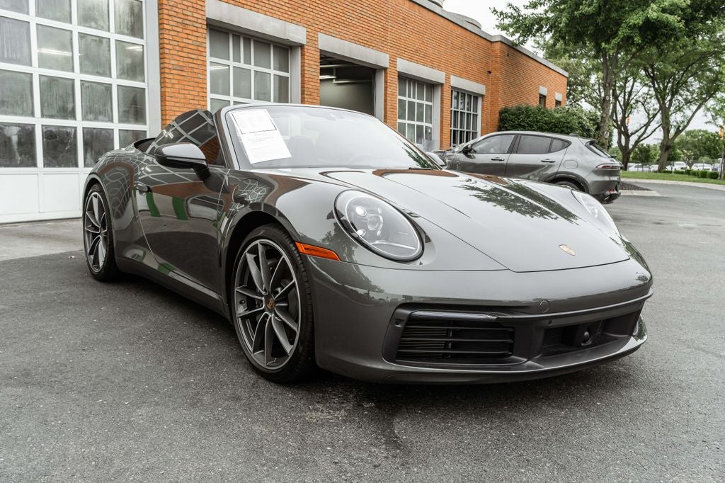 2020 Porsche 911 Carrera