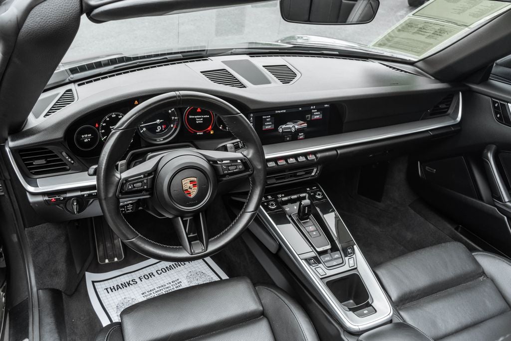 2020 Porsche 911 Carrera