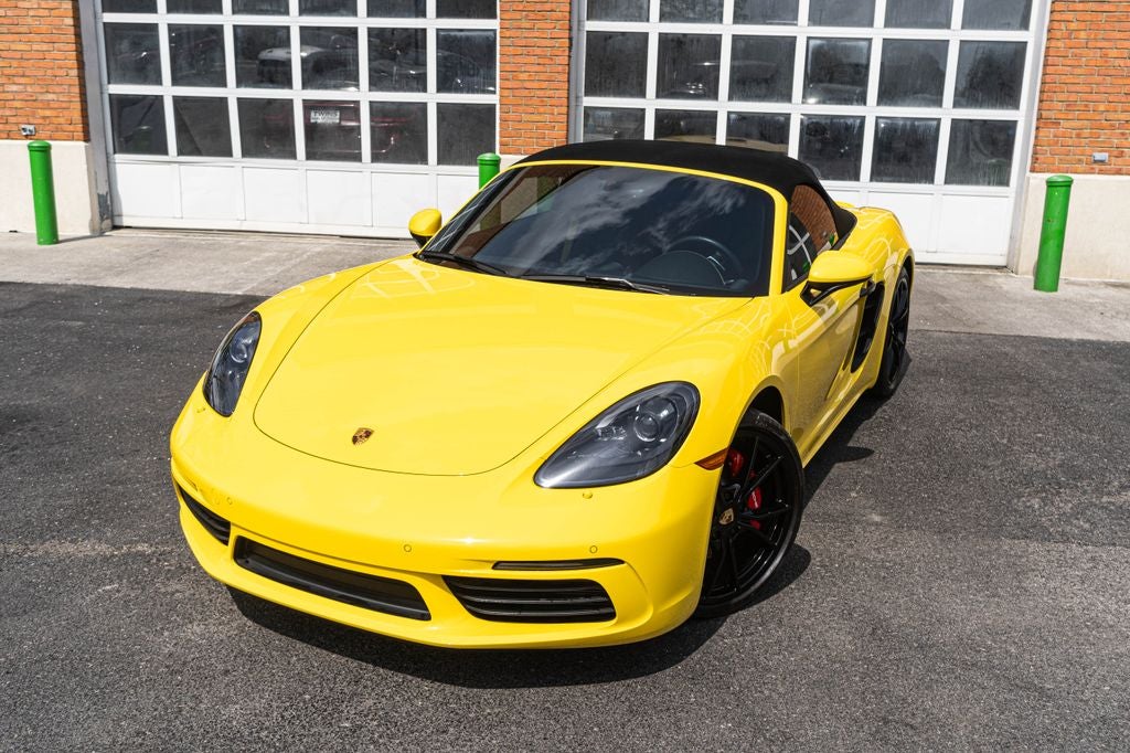 2023 Porsche 718 Boxster S