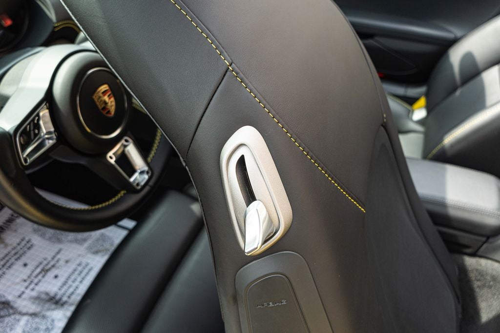 2023 Porsche 718 Boxster S