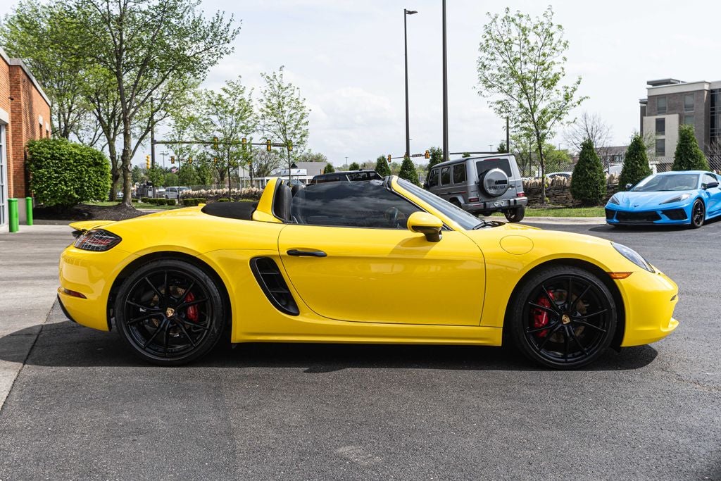 2023 Porsche 718 Boxster S