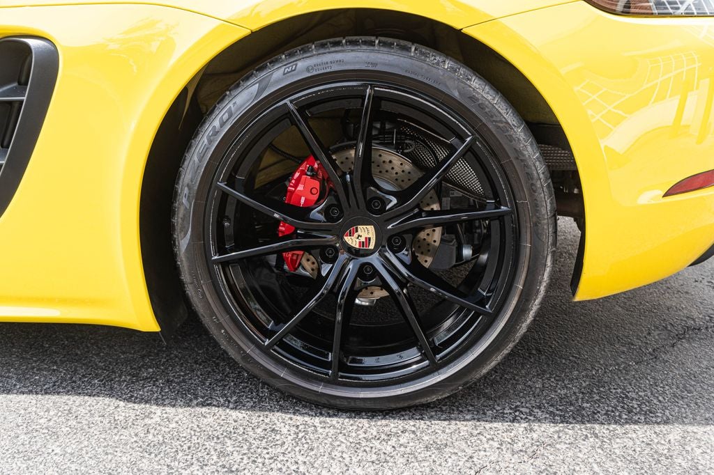 2023 Porsche 718 Boxster S