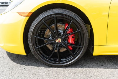 2023 Porsche 718 Boxster S