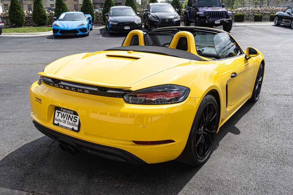 2023 Porsche 718 Boxster S