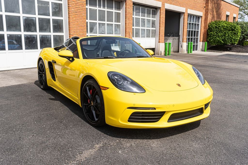 2023 Porsche 718 Boxster S
