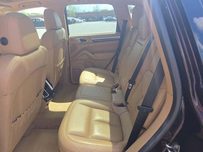 2016 Porsche Cayenne Base