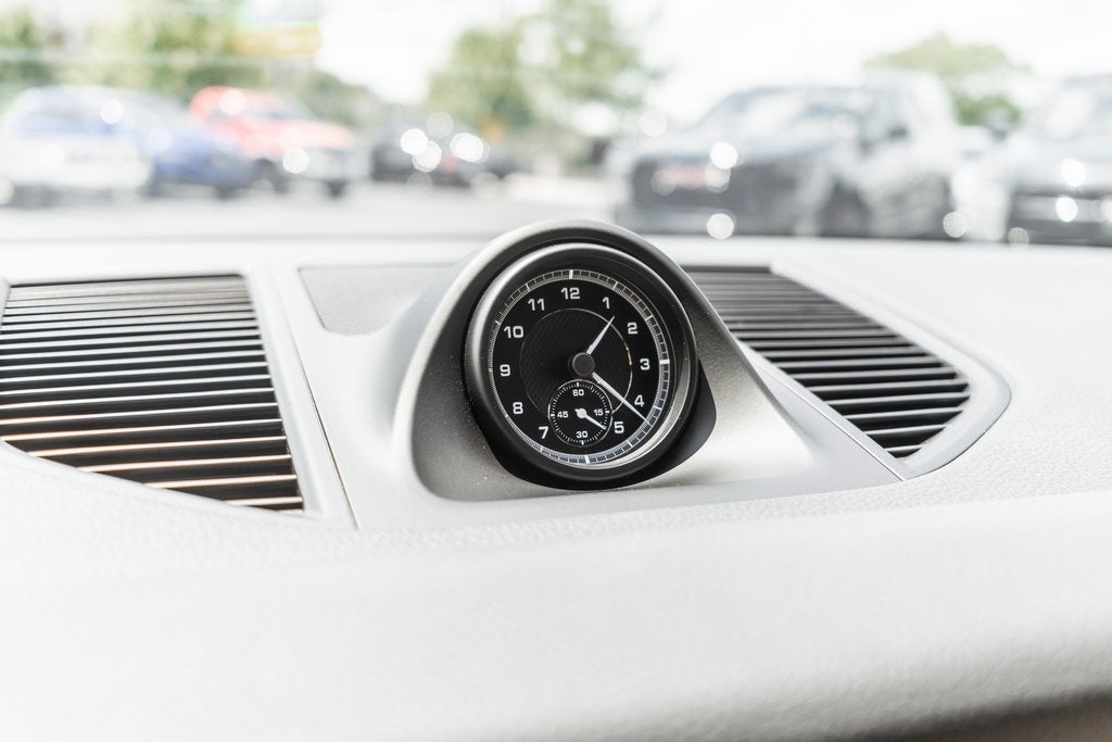 2022 Porsche Macan Base