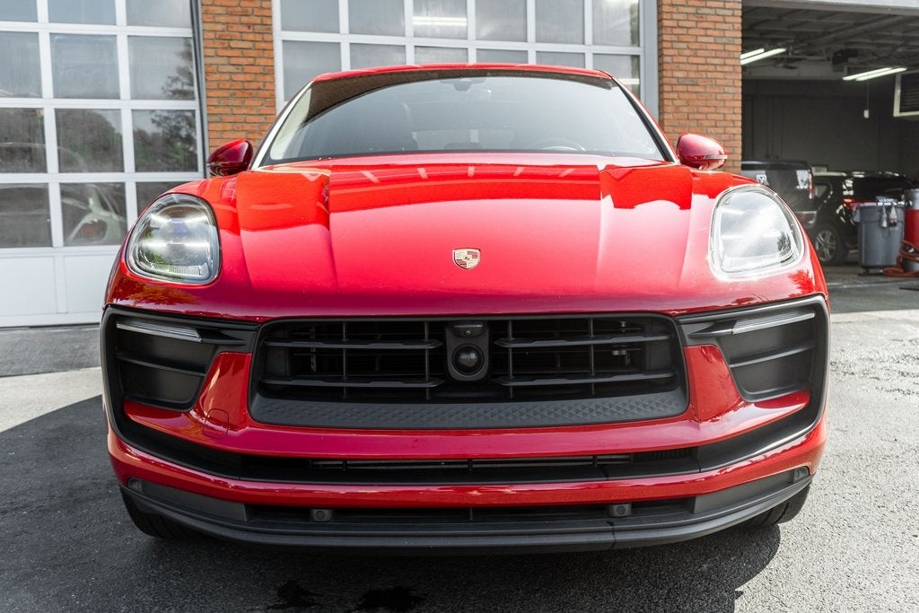 2023 Porsche Macan Base