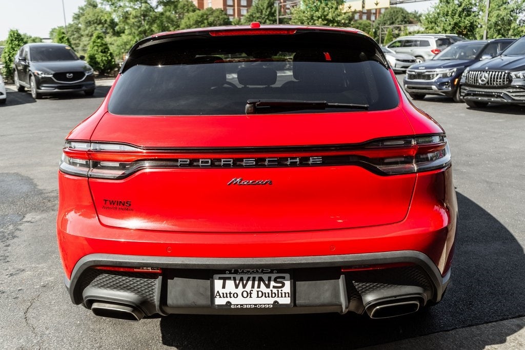 2023 Porsche Macan Base