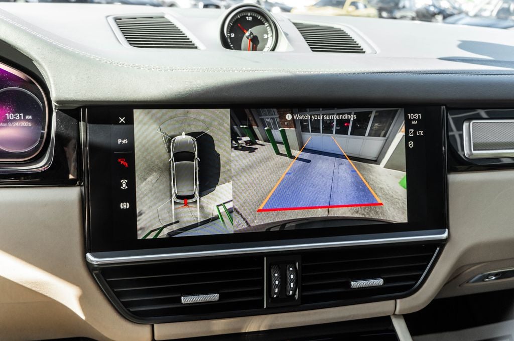 2023 Porsche Cayenne Platinum Edition