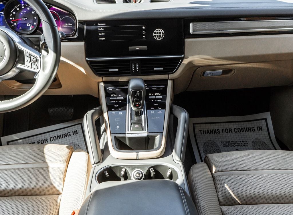 2023 Porsche Cayenne Platinum Edition