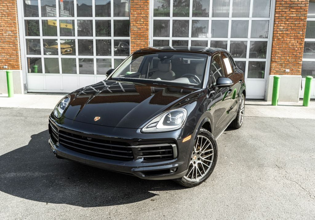 2023 Porsche Cayenne Platinum Edition