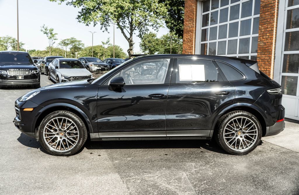 2023 Porsche Cayenne Platinum Edition