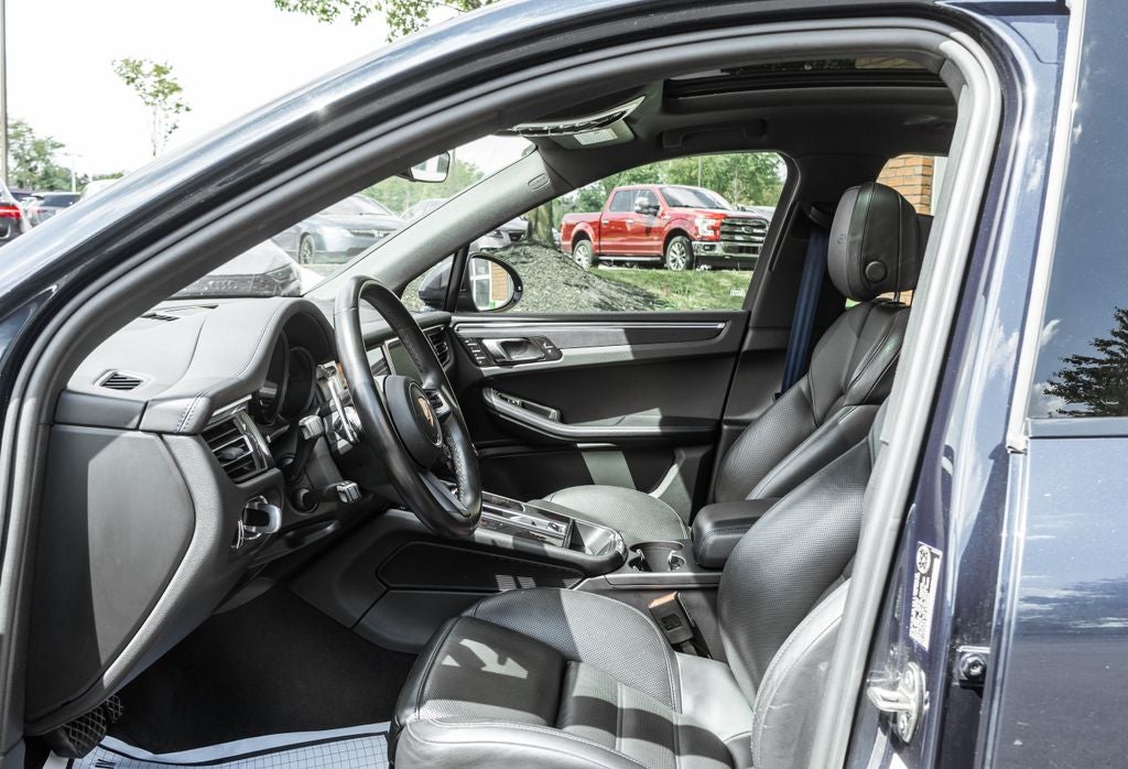 2022 Porsche Macan GTS