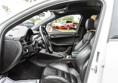 2021 Porsche Macan GTS
