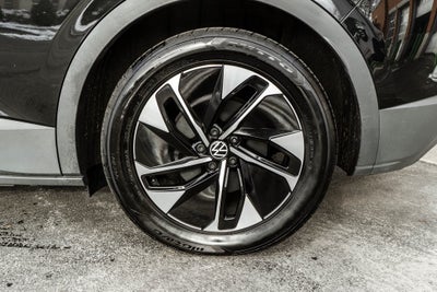 2021 Volkswagen ID.4 Pro