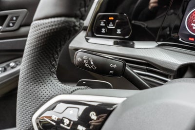 2022 Volkswagen Golf GTI Autobahn