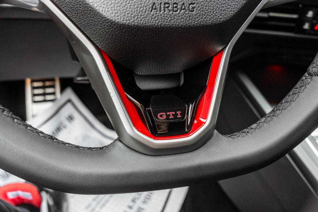 2022 Volkswagen Golf GTI Autobahn