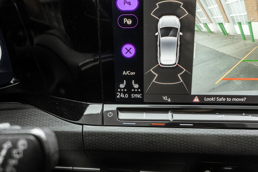 2023 Volkswagen Golf GTI Autobahn