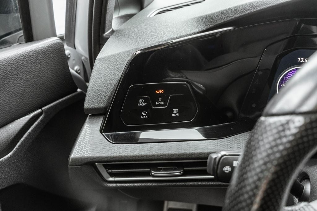 2023 Volkswagen Golf GTI Autobahn