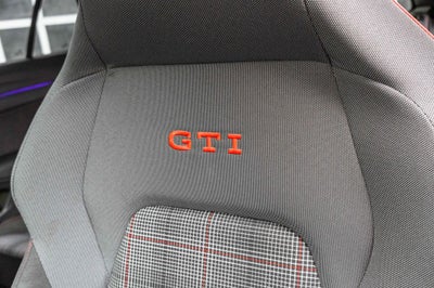 2023 Volkswagen Golf GTI Autobahn