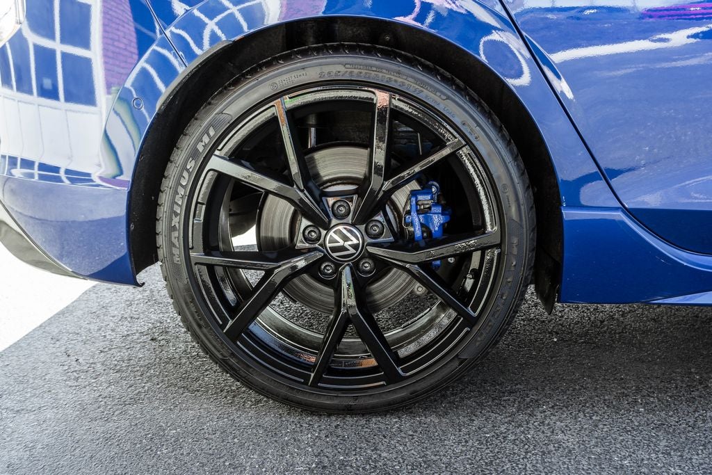 2024 Volkswagen Golf R 2.0T