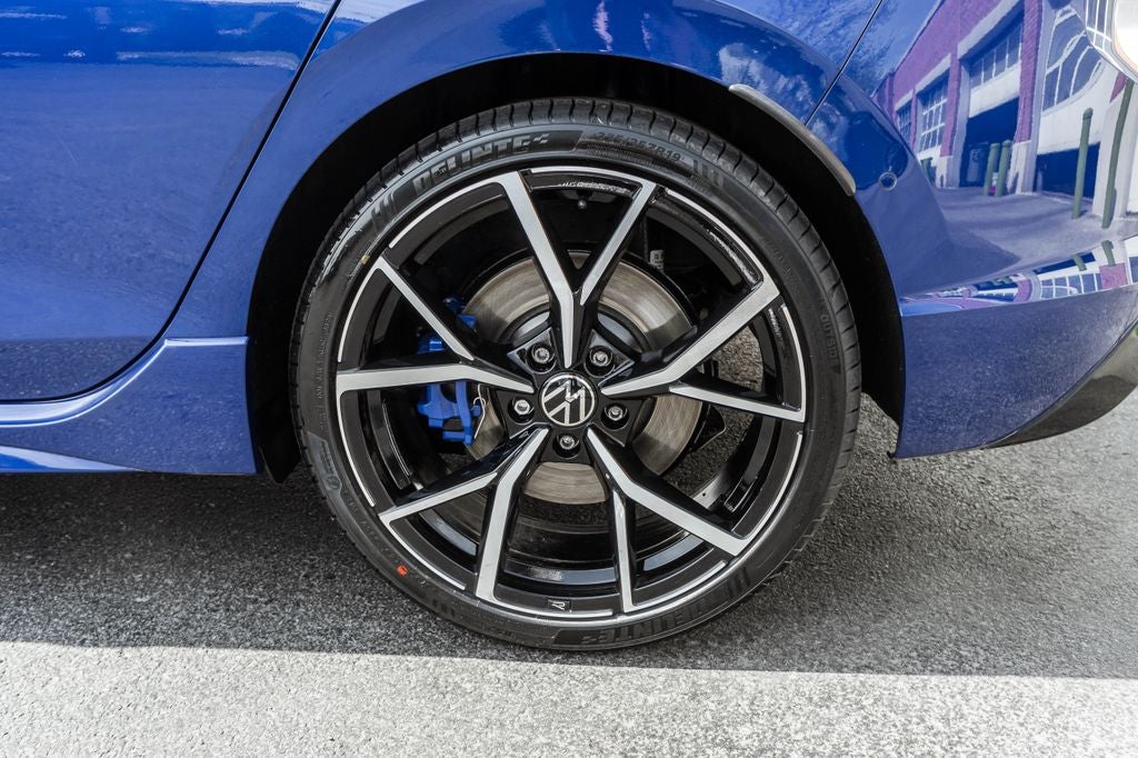 2024 Volkswagen Golf R 2.0T