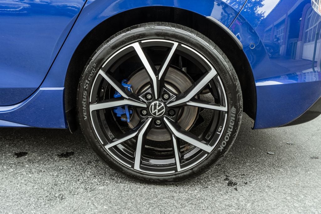 2024 Volkswagen Golf R 2.0T