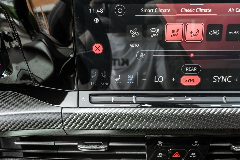 2024 Volkswagen Golf R 2.0T