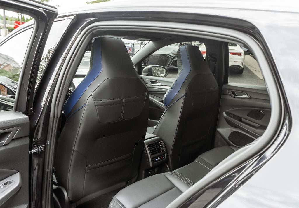 2024 Volkswagen Golf R 2.0T