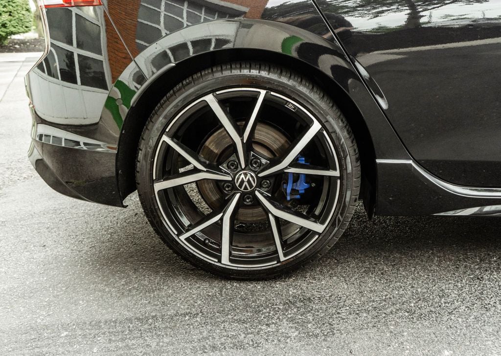 2024 Volkswagen Golf R 2.0T