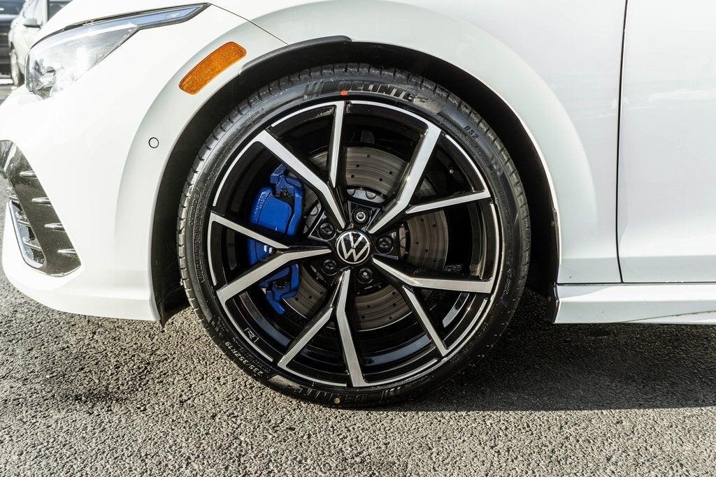 2024 Volkswagen Golf R 2.0T