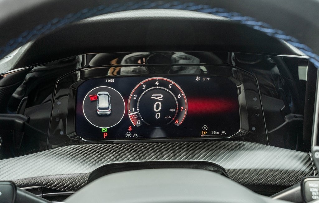 2025 Volkswagen Golf R 2.0T BLACK EDITION